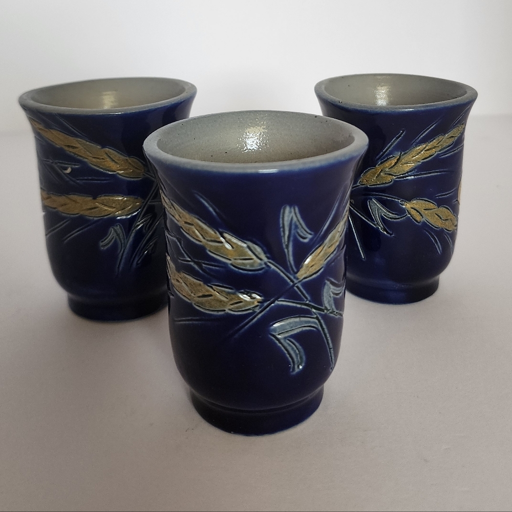 EUC Set of Three R. Ed Schmitter Small Blue Wheat Salt-glaze Stoneware Cups